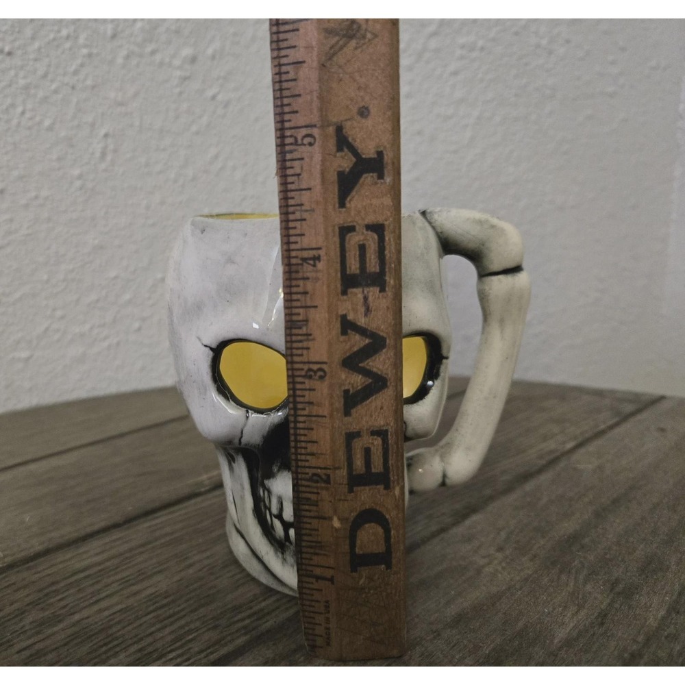 Vintage Handthrown Ceramic Skull Mug Votive Candle Holder Spooky Halloween Decor - Picture 11 of 13
